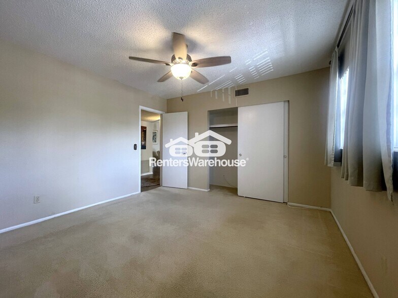 Building Photo - 2402 Ecuadorian Way