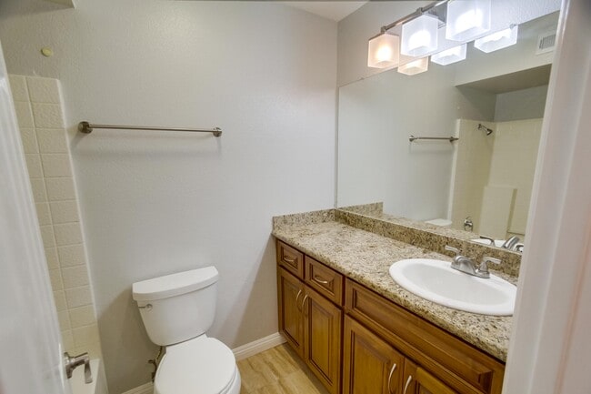 Building Photo - 9837 Caspi Gardens Dr. # 6