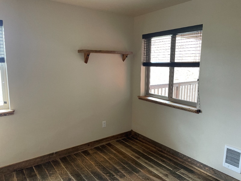 Building Photo - 6248-6243 Three Needles Ln