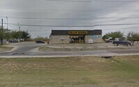 Building Photo - 3800 S Zapata Hwy
