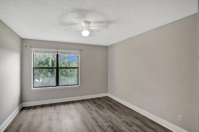 Building Photo - 2301 N Congress Ave