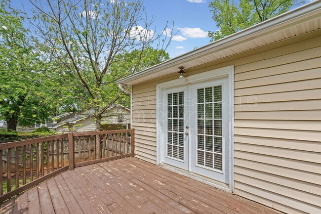 Building Photo - 1321 Timbercrest Dr