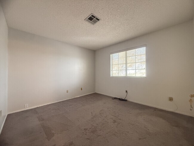 Building Photo - 3455 Erva St