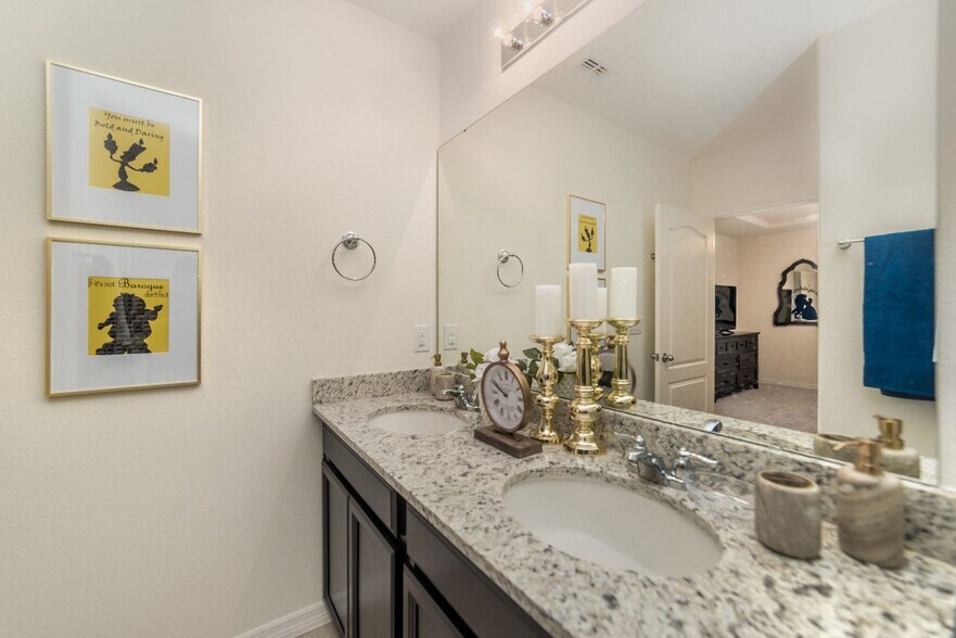 Building Photo - 4711 Terrasonesta Dr