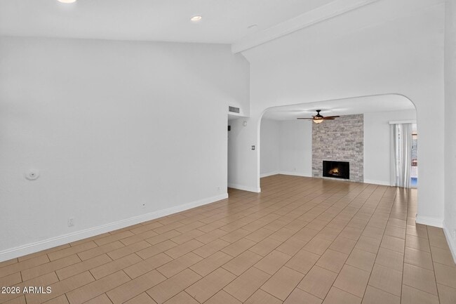 Building Photo - 8832 E Lupine Ave