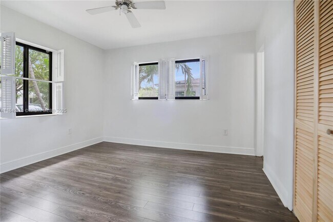 Building Photo - 8045 SW 62nd Ct