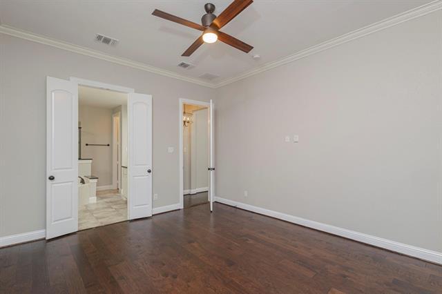 Building Photo - 9704 Tanen Dr