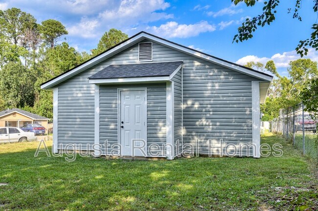 Building Photo - 3412 Princess Ct