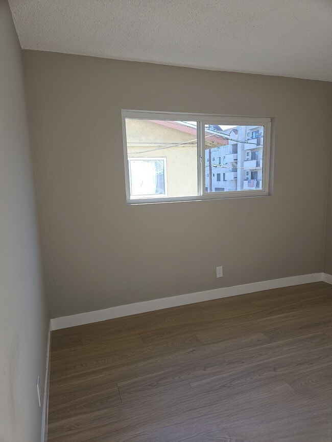 Building Photo - 8445 Tobias Ave