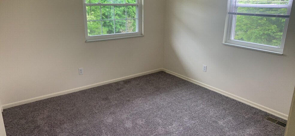 Bedroom 2 - 16 Kyles Ln