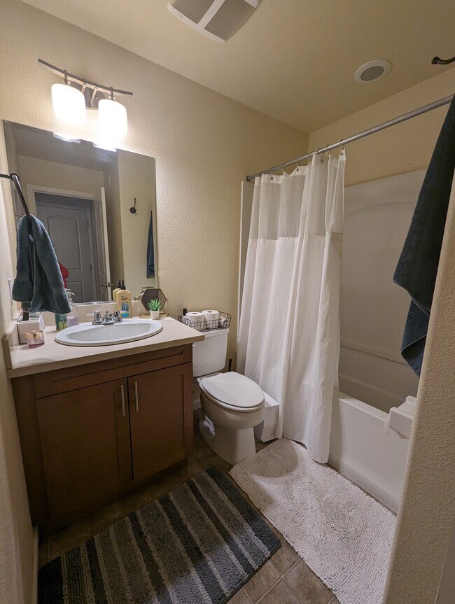Bathroom3 - 764 Grandview Ter