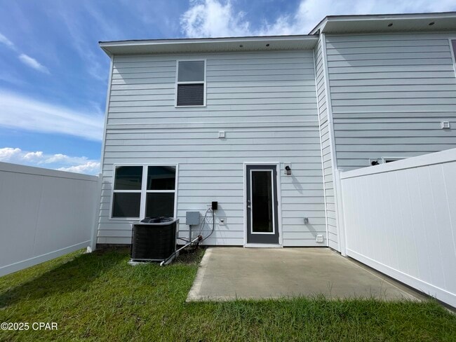 Building Photo - 5864 Tyndall Pkwy