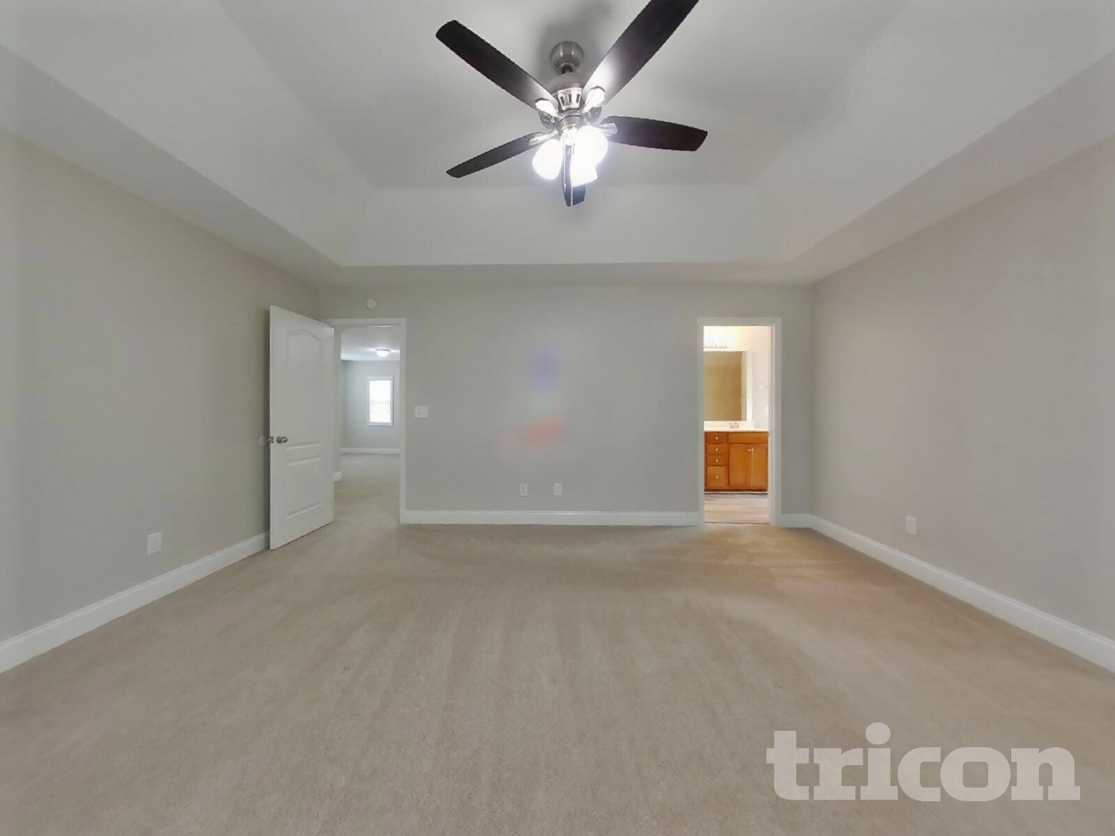 Building Photo - 367 Parkmont Way