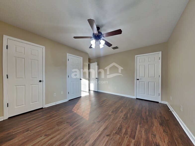 Building Photo - 7411 Appling Rain Dr