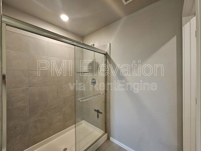 Building Photo - 5091 S Robb Ct