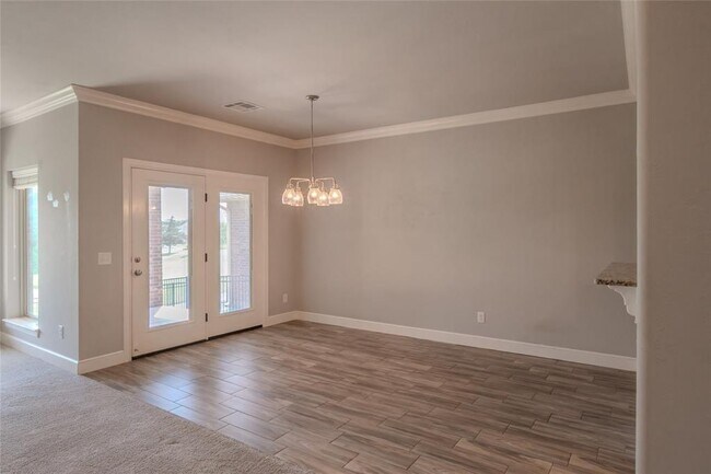 Building Photo - 12037 Ashford Dr