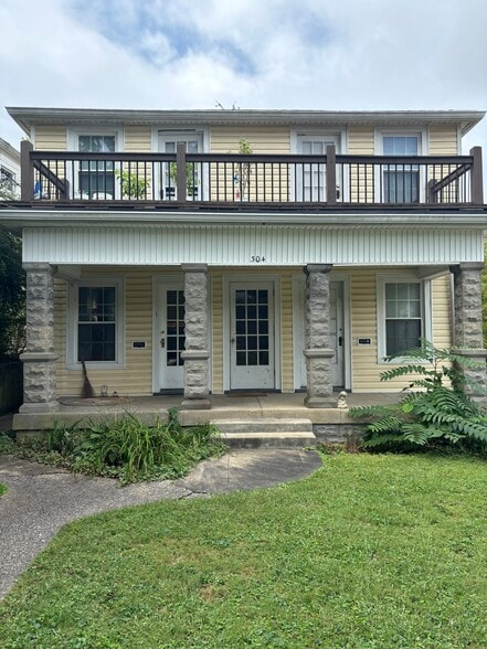 Primary Photo - 304 S Ewing Ave