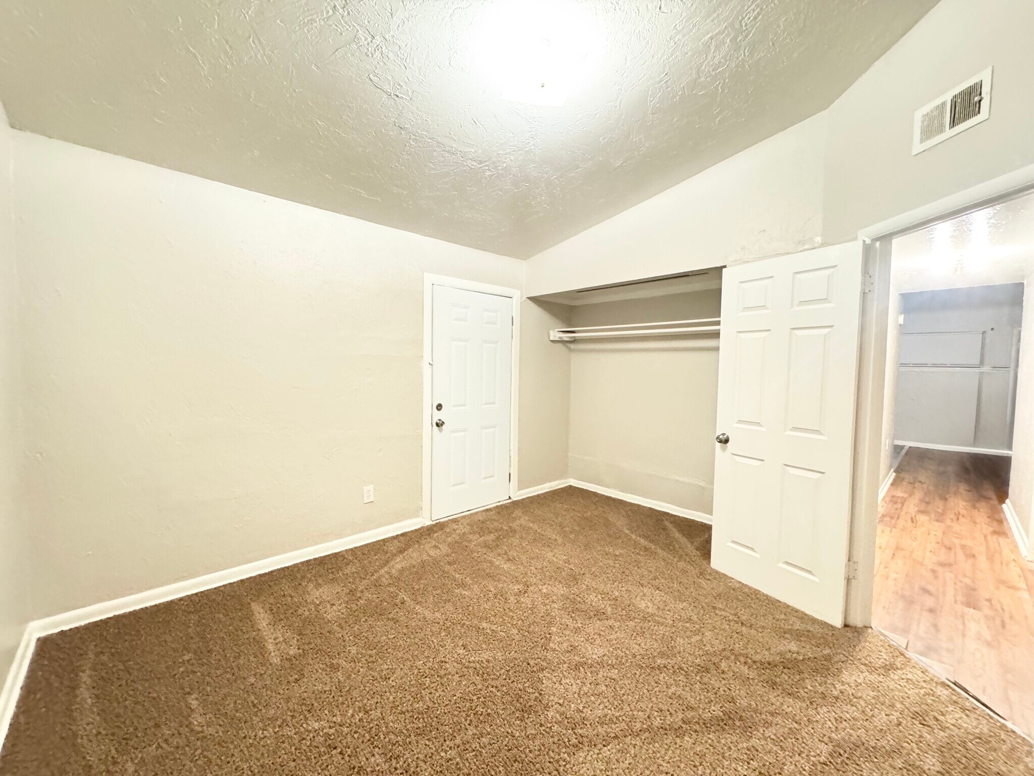 Building Photo - 616 NW 92nd St