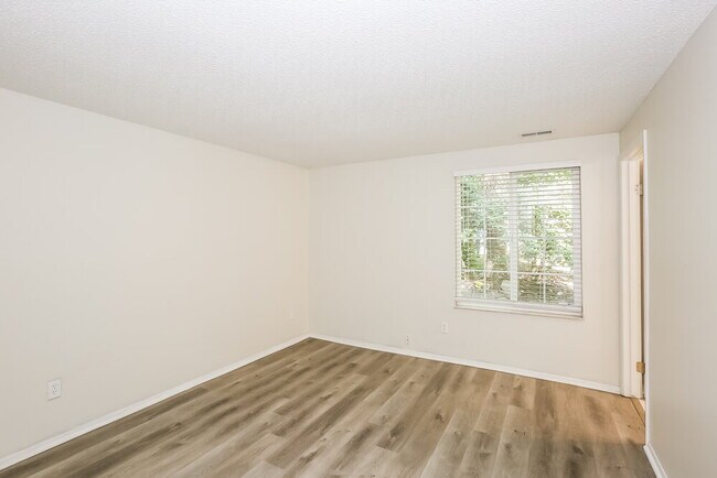 Building Photo - 6204 Judas Tree Ln