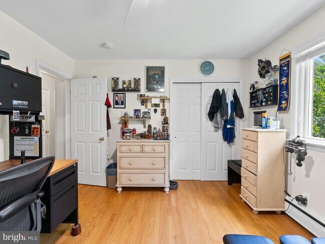 Building Photo - 9541 Bel Glade St