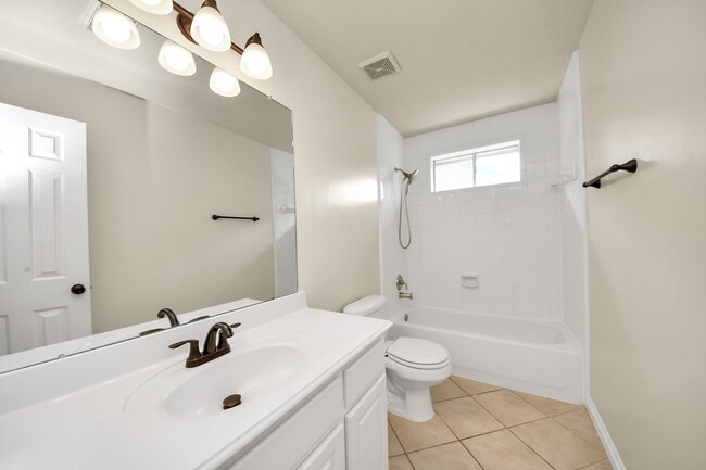 Building Photo - 13614 Ashley Run
