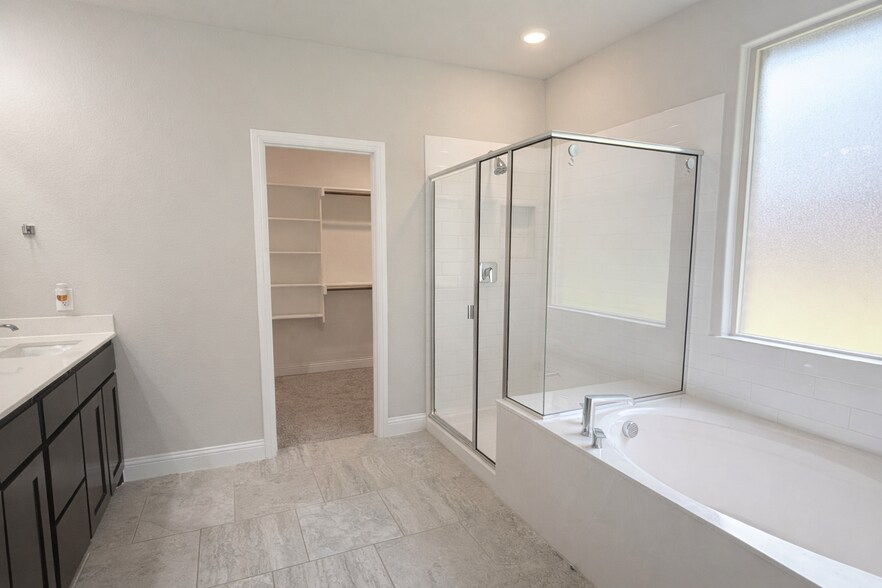 Building Photo - 702 Audrey Ln