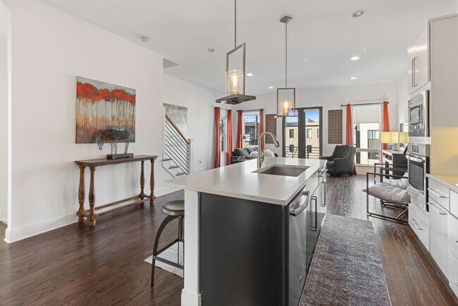 Building Photo - 1109 Archer St