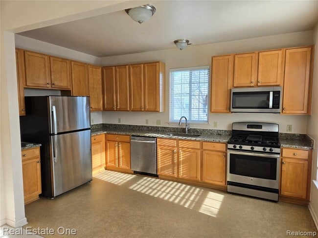 Building Photo - 1079 Alameda Blvd