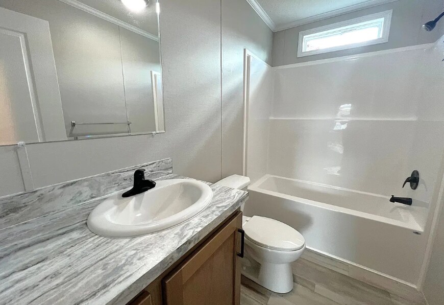 Building Photo - 6588 N Hampshire Dr