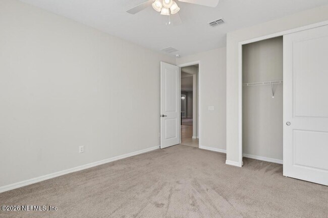 Building Photo - 3399 Kindlewood Dr