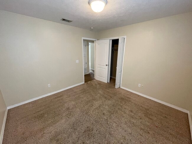 Building Photo - 5315 Cartier Dr