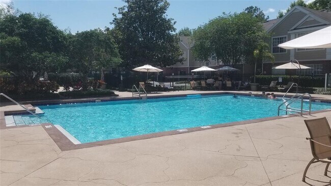 Building Photo - 13028 Plantation Park Cir