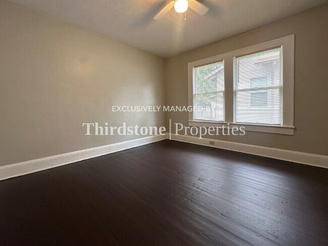 Building Photo - 3048 Hunt St