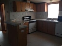 Building Photo - 1900 S 1100 W