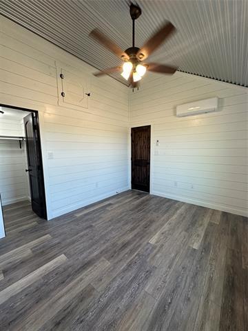 Building Photo - 120 Hcr 4105