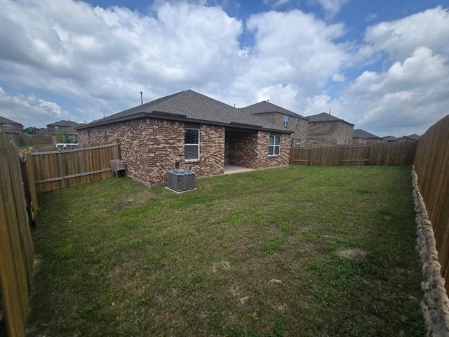 Building Photo - 2024 Jeanine Dr