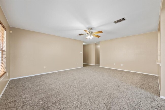 Building Photo - 1103 Deerhound Pl