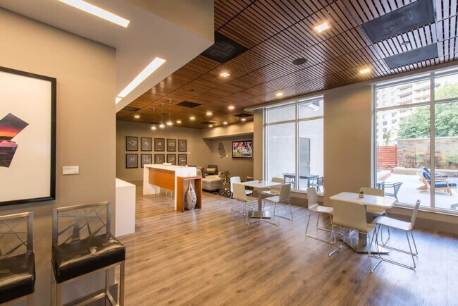 Building Photo - 22202 18th St S