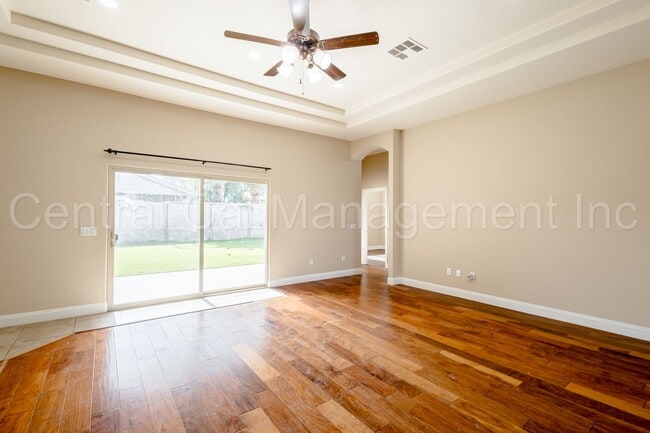 Building Photo - 4 Bedroom/3 Bath Home with Paid Solar - $3395 Per Month!