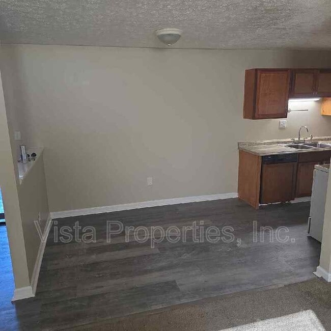 Building Photo - 4119 Glen Hill Manor Dr