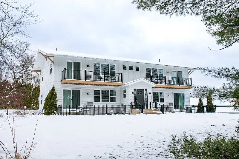 Building Photo - 287 S 3rd Ave