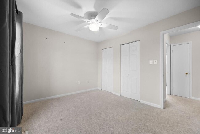 Building Photo - 2921 Lexington Ct