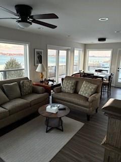 Building Photo - 160 S Jerry Cove