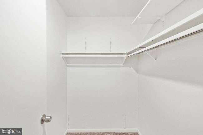 Building Photo - 2 Bailiffs Ct