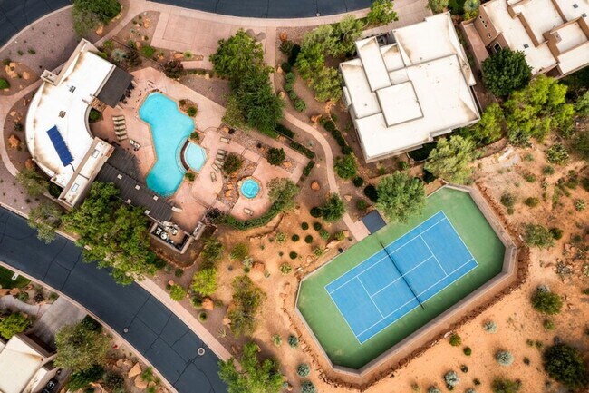 Building Photo - 3052 Snow Canyon Pkwy