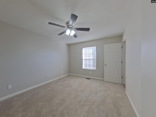 Building Photo - 521 Halleck Ln