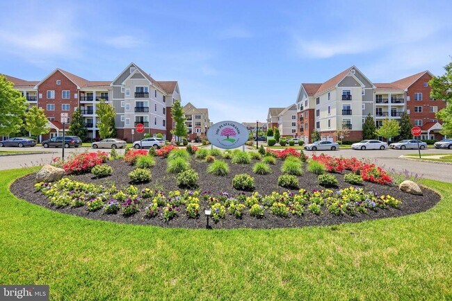 Building Photo - 500 Garden Park Blvd