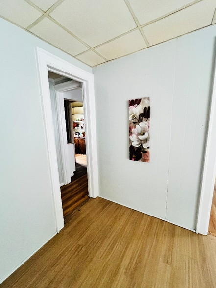 Building Photo - 2114 S 11th St