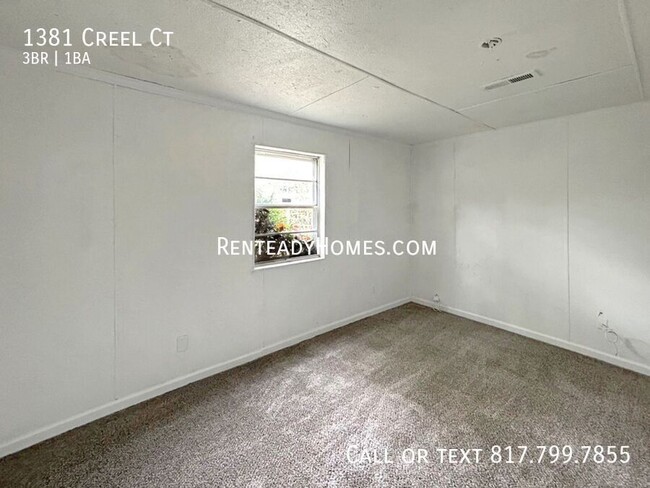 Building Photo - 1381 Creel Ct