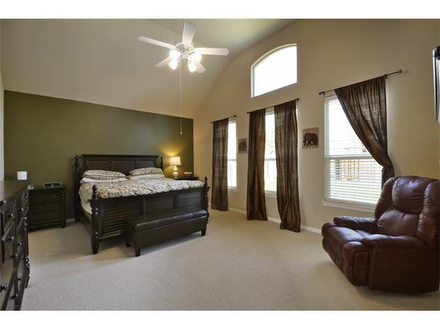 Building Photo - 10205 Medinah Greens Dr